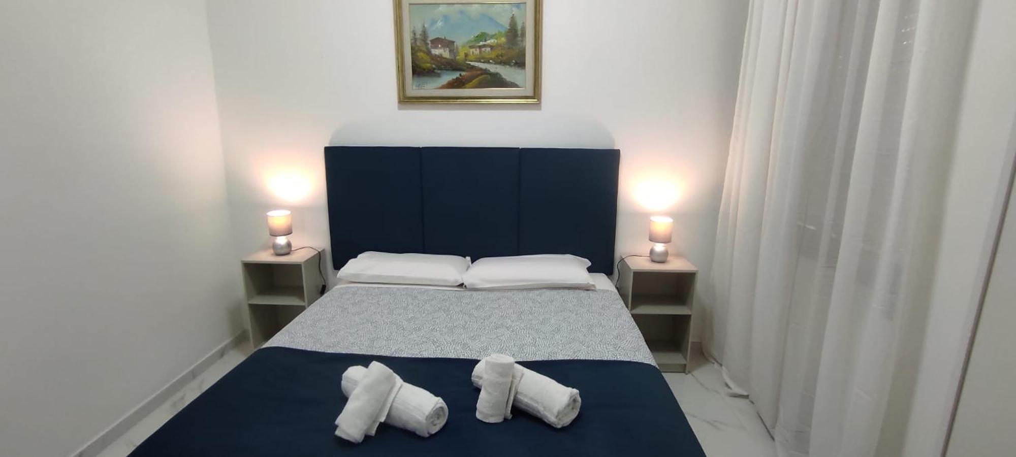 Stazione Telese 41 Bed & Breakfast Rome Bagian luar foto